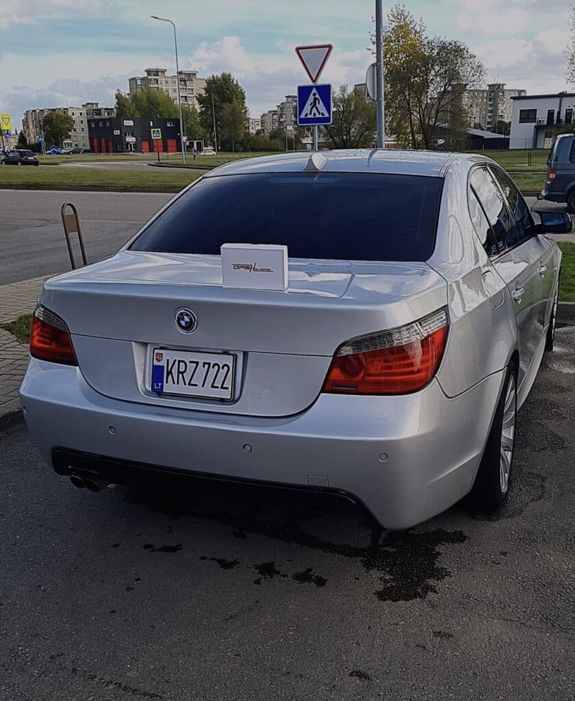 BMW Vytis - OPSHOLDERS
