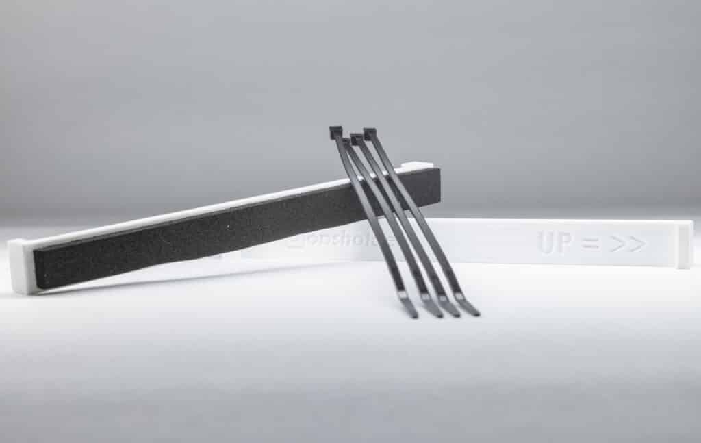 White Zip tie number plate holders set - OPSHOLDERS