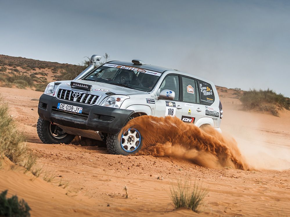 carta_rallye_-_triple-r_1000_-_lazer_led_spotlights_-_toyota_landcruiser1_-_el - OPSHOLDERS Triple-R 1000 Elite