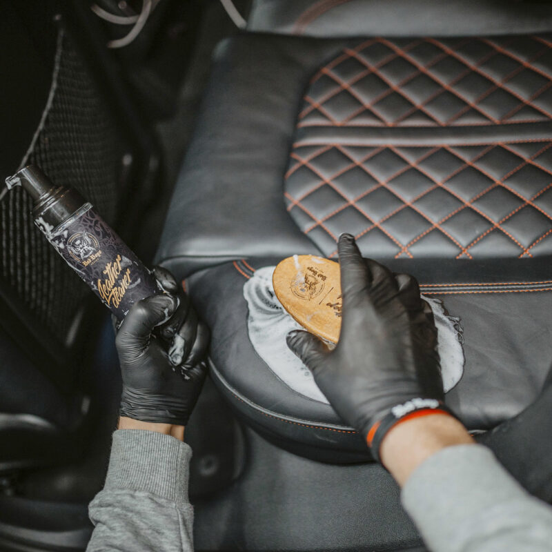 Leather Cleaner Bad Boys RRCustoms - OPSHOLDERS