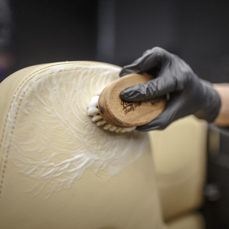 Leather Cleaner Bad Boys RRCustoms - OPSHOLDERS
