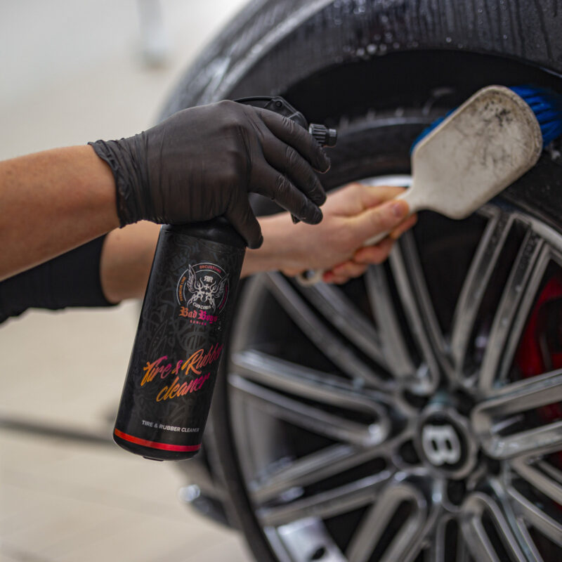 Tire Rubber Cleaner Bad Boys RRCustoms - OPSHOLDERS