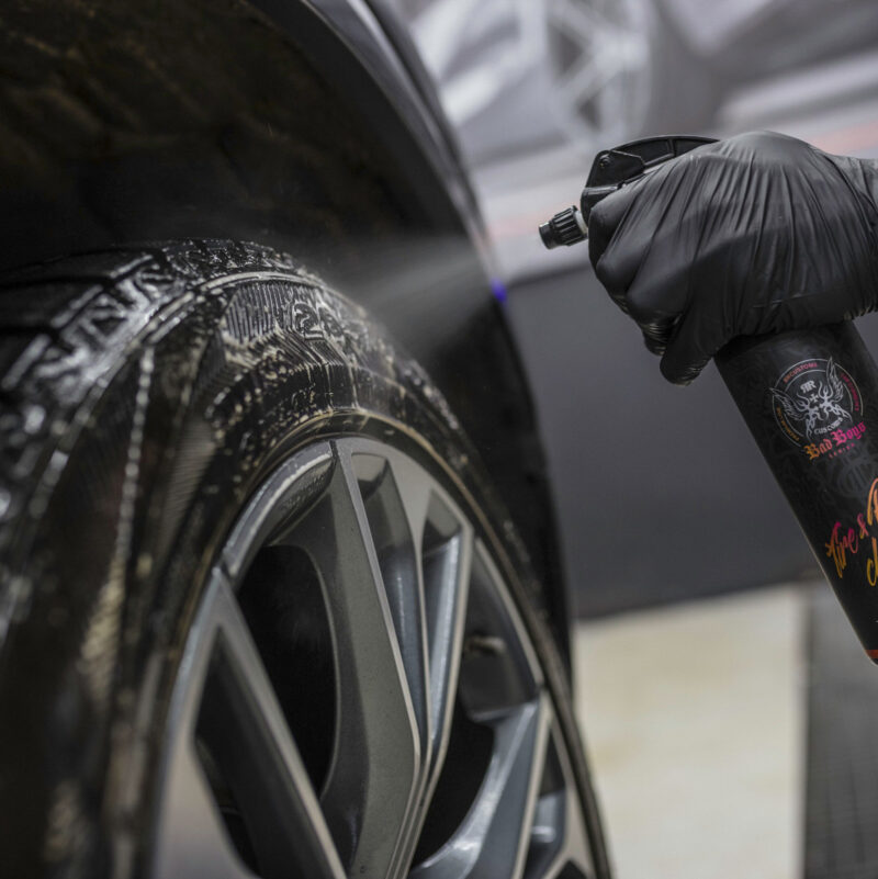 Tire Rubber Cleaner Bad Boys RRCustoms - OPSHOLDERS