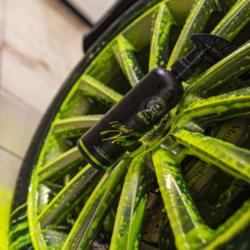 Wheel Cleaner Neon Bad Boys RRCustoms - OPSHOLDERS