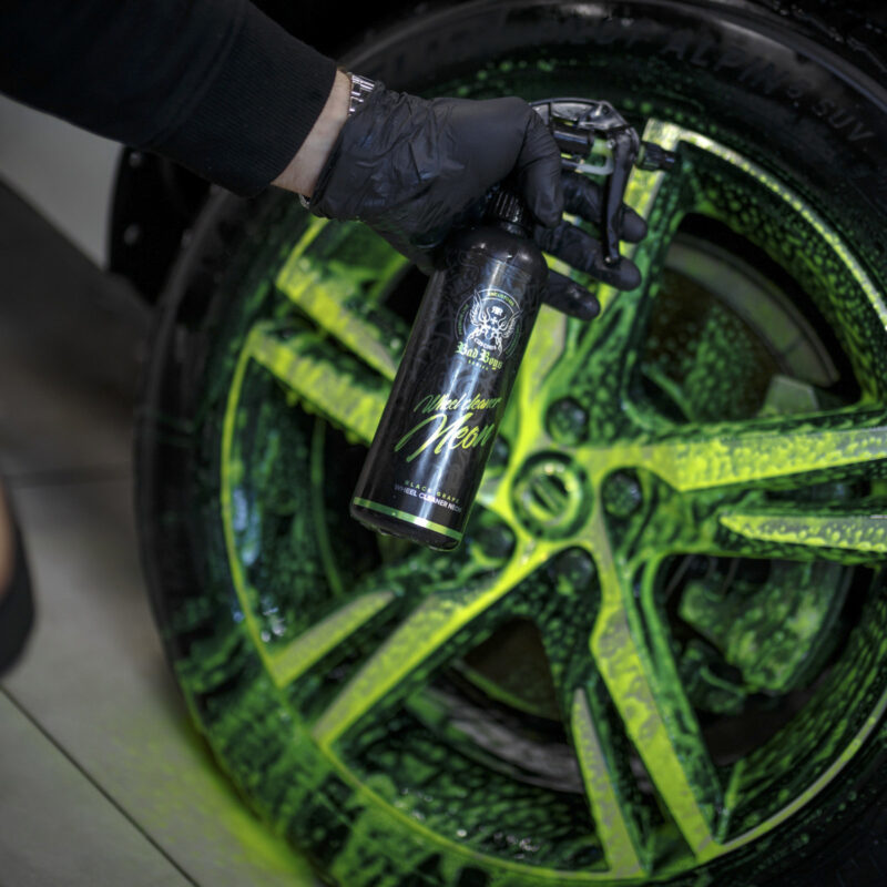 Wheel Cleaner Neon Bad Boys RRCustoms - OPSHOLDERS