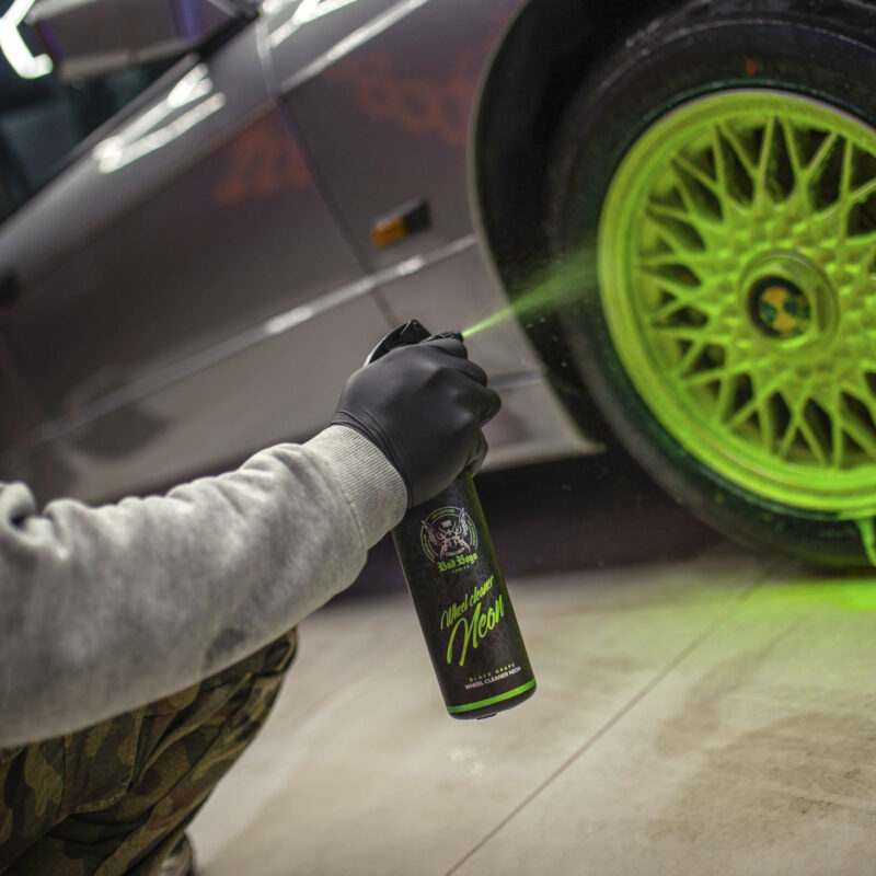 Wheel Cleaner Neon Bad Boys RRCustoms - OPSHOLDERS