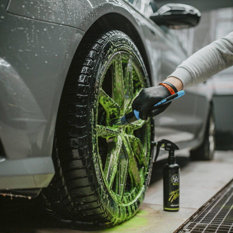 Wheel Cleaner Neon Bad Boys RRCustoms - OPSHOLDERS