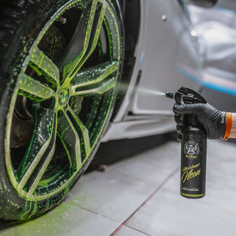 Wheel Cleaner Neon Bad Boys RRCustoms - OPSHOLDERS