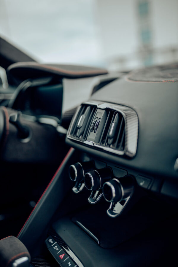 Audi R8 Gen.2 interior ESP center decor