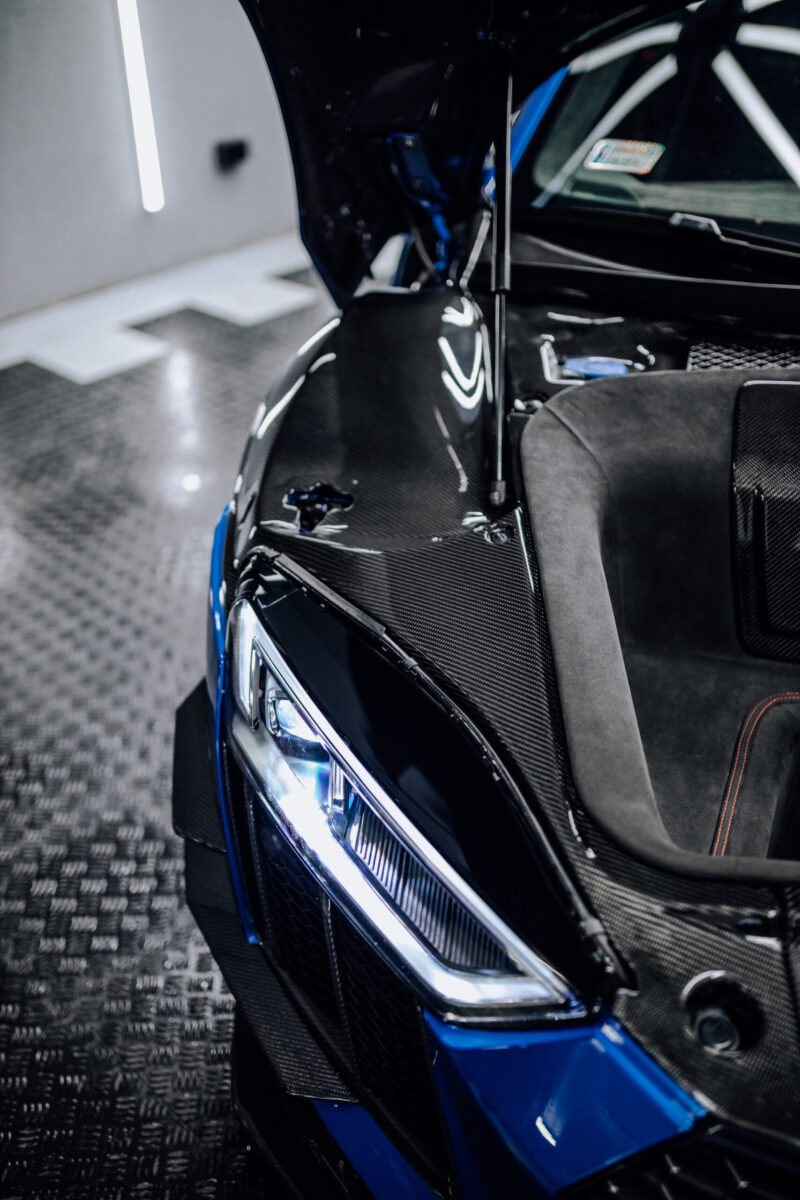 Audi R8 Gen.2 frunk bay center cover - OPSHOLDERS Audi R8 Gen.2 frunk bay center cover