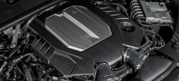 Eventuri Audi C8 RS6 RS7 Black Carbon Engine Cover Matte EVE-C8RS6-CFM-ENG