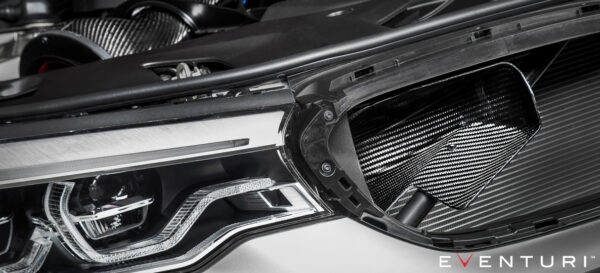 Eventuri BMW F9X M5/M8 Black Carbon intake with shrouds EVE-F9XM5M8-CF-INT