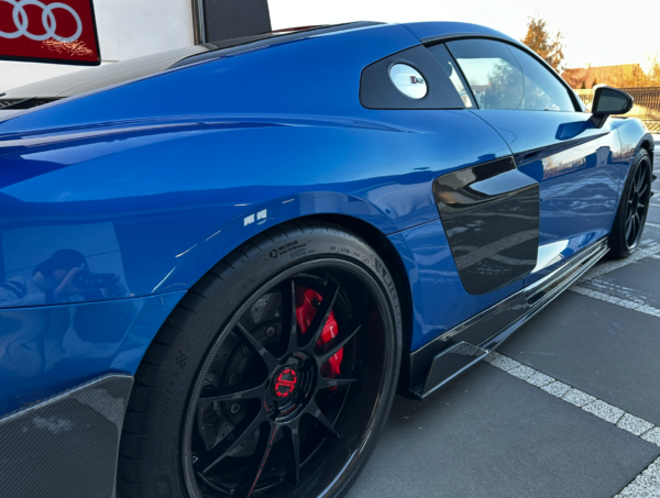 Audi R8 Gen.2 side skirts MTTS package