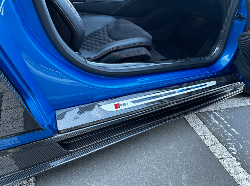 Audi R8 Gen.2 side skirts MTTS package - OPSHOLDERS Audi R8 Gen.2 side skirts MTTS package