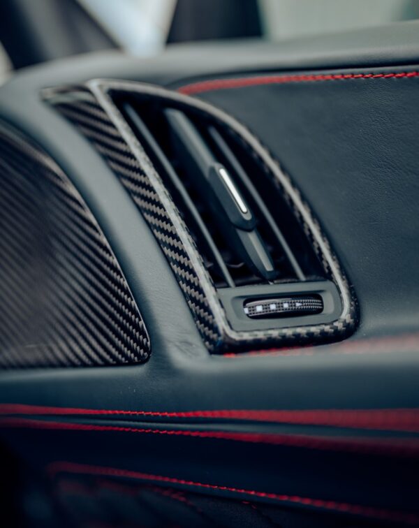 Audi R8 Gen.2 interior side vents