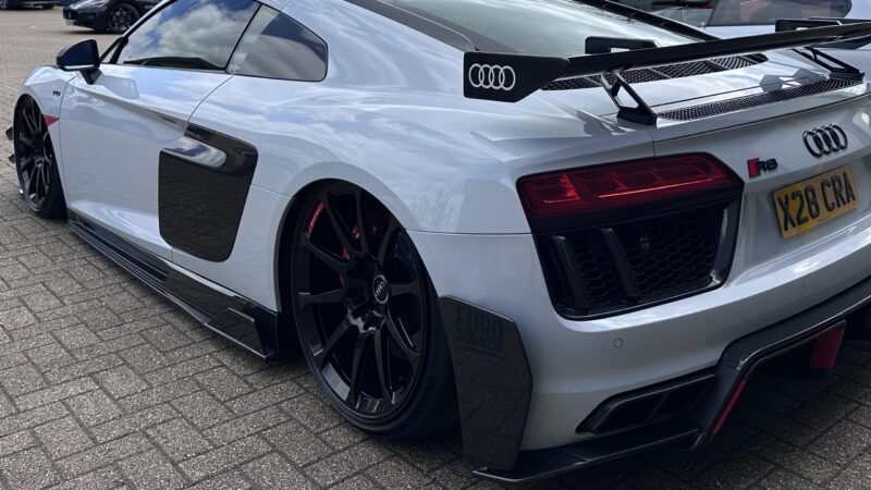 Audi R8 Gen.2 side skirts MTTS package - OPSHOLDERS Audi R8 Gen.2 side skirts MTTS package