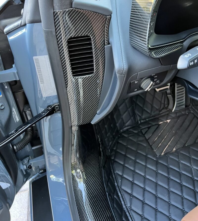 Audi R8 Gen.2 interior side sills