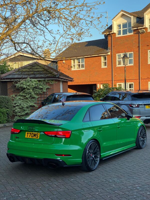 AUDI RS3 8V FACELIFT FULL CARBON FIBRE KIT