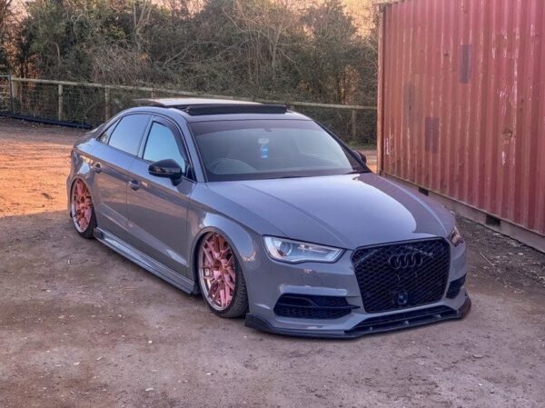 AUDI A3/S3/RS3 8V SALOON CARBON FIBRE SIDE SKIRTS