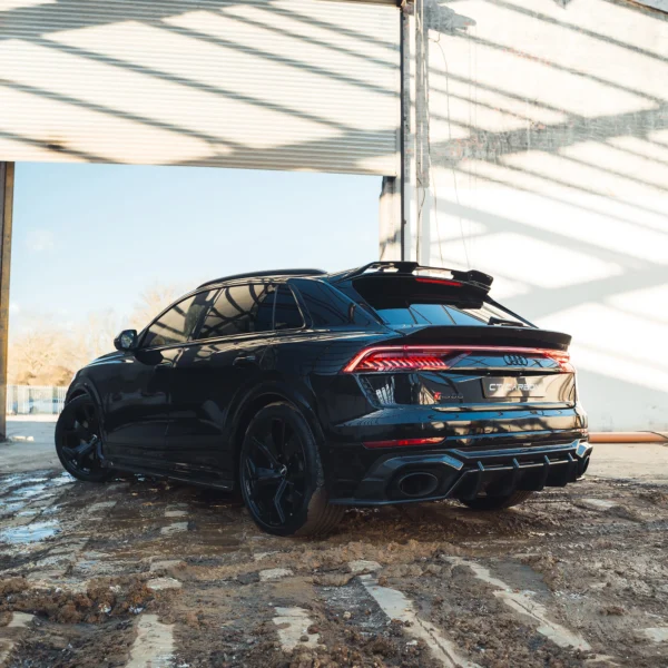 AUDI RSQ8 CT DESIGN CARBON FIBRE ROOF SPOILER