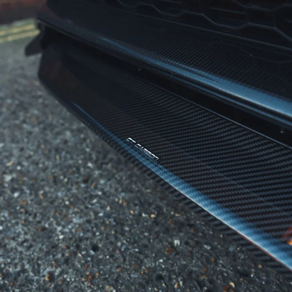 AUDI RSQ8 CT DESIGN CARBON FIBRE FRONT SPLITTER