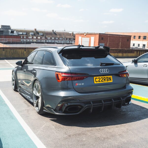 AUDI RS6 C8 AVANT FULL CARBON FIBRE KIT - CT DESIGN