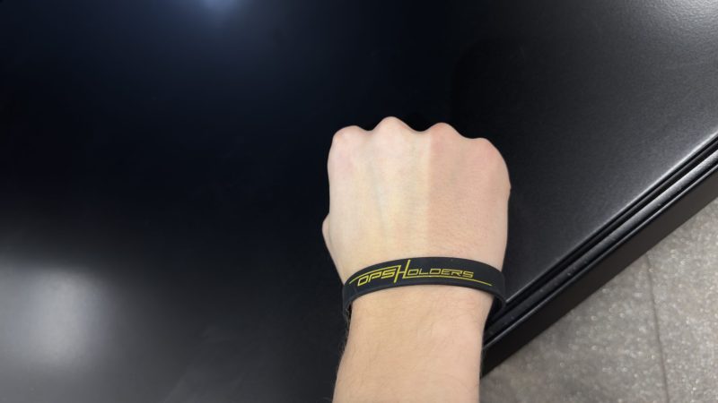OPSHOLDERS Silicone Wristband