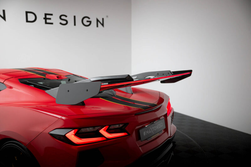 pol_po_Carbon-Spoiler-LED-Chevrolet-Corvette-C8-21174_10jpg - OPSHOLDERS