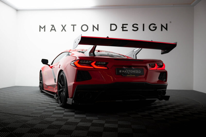 pol_po_Carbon-Spoiler-LED-Chevrolet-Corvette-C8-21174_9jpg - OPSHOLDERS