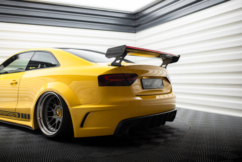 pol_po_Carbon-Spoiler-With-External-Brackets-Uprights-LED-Audi-A5-Coupe-8T-20967_2jpg - OPSHOLDERS
