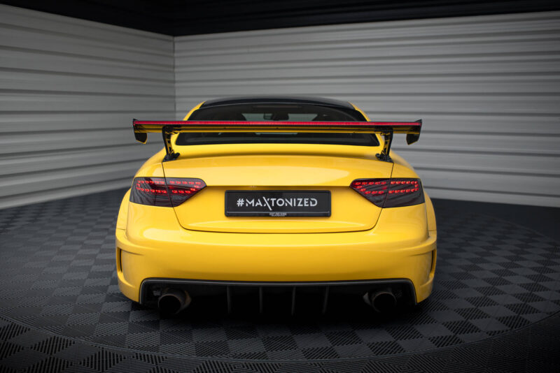 pol_po_Carbon-Spoiler-With-External-Brackets-Uprights-LED-Audi-A5-Coupe-8T-20967_4jpg - OPSHOLDERS