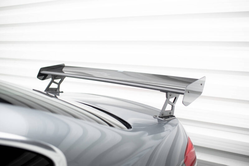 pol_po_Carbon-Spoiler-With-External-Brackets-Uprights-LED-BMW-3-M3-Coupe-E92-21029_11jpg - OPSHOLDERS