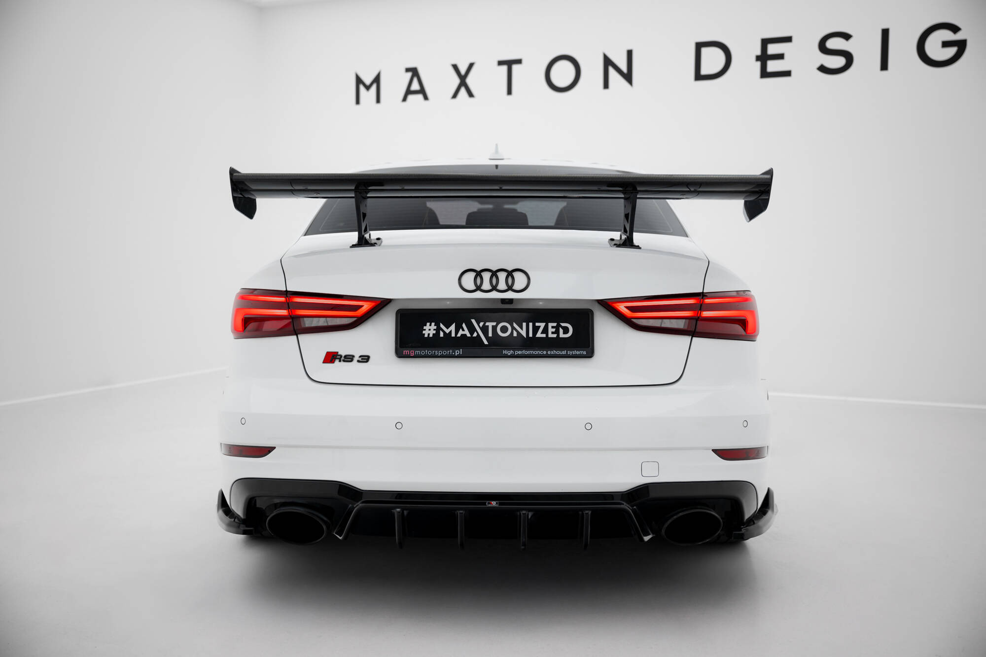 pol_po_Carbon-Spoiler-With-Internal-Brackets-Uprights-Audi-A3-A3-S-Line-S3-RS3-Sedan-8V-8V-Facelift-21893_6jpg - OPSHOLDERS