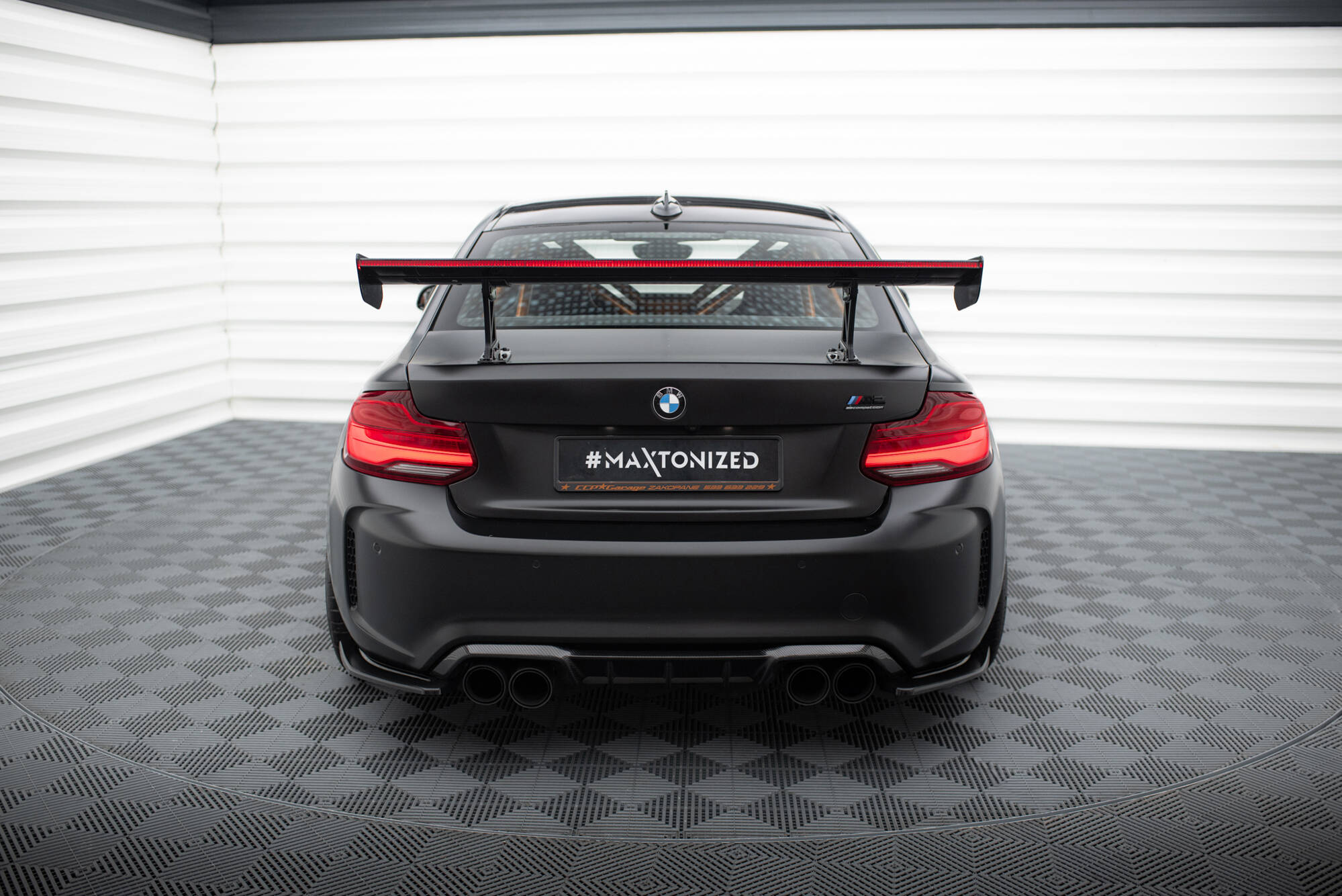 pol_po_Carbon-Spoiler-With-Internal-Brackets-Uprights-BMW-M2-F87-2-2-M-Pack-F22-20653_6jpg - OPSHOLDERS