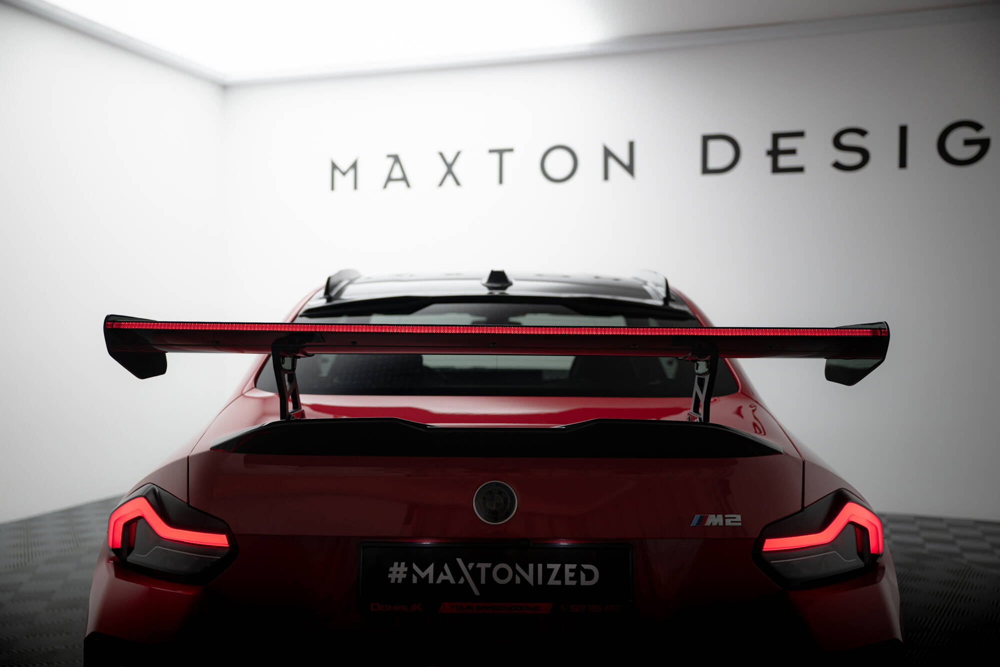 pol_po_Carbon-Spoiler-With-Internal-Brackets-Uprights-LED-BMW-M2-G87-22145_8jpg - OPSHOLDERS