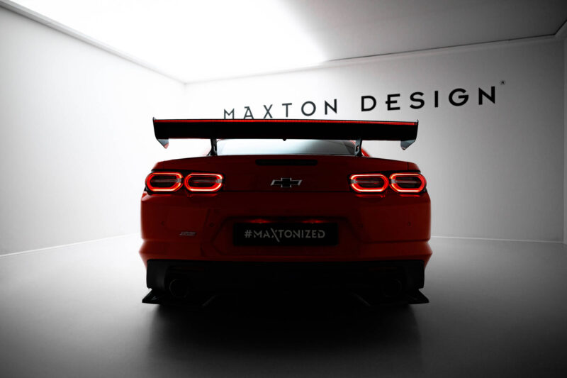 pol_po_Carbon-Spoiler-With-Internal-Brackets-Uprights-LED-Chevrolet-Camaro-SS-Mk6-Facelift-22319_10jpg - OPSHOLDERS