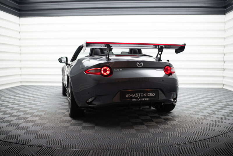 pol_po_Carbon-Spoiler-With-Internal-Brackets-Uprights-LED-Mazda-MX-5-ND-Mk4-21059_18jpg - OPSHOLDERS