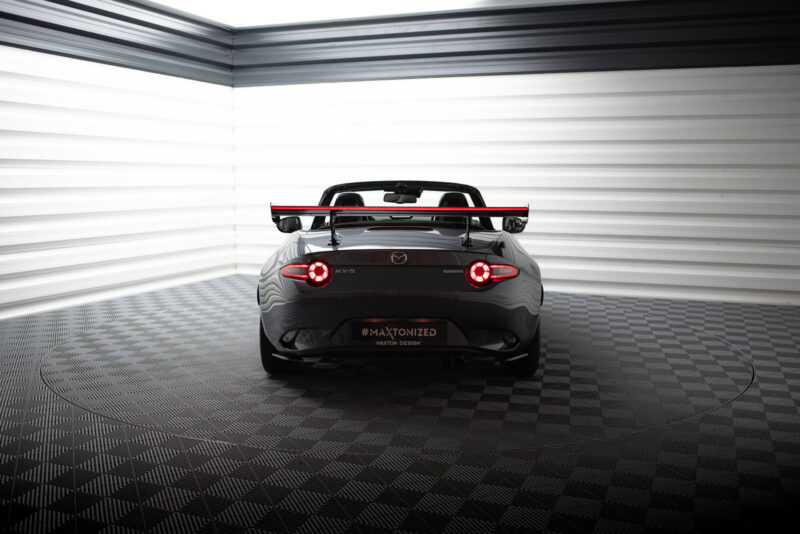pol_po_Carbon-Spoiler-With-Internal-Brackets-Uprights-LED-Mazda-MX-5-ND-Mk4-21059_4jpg - OPSHOLDERS