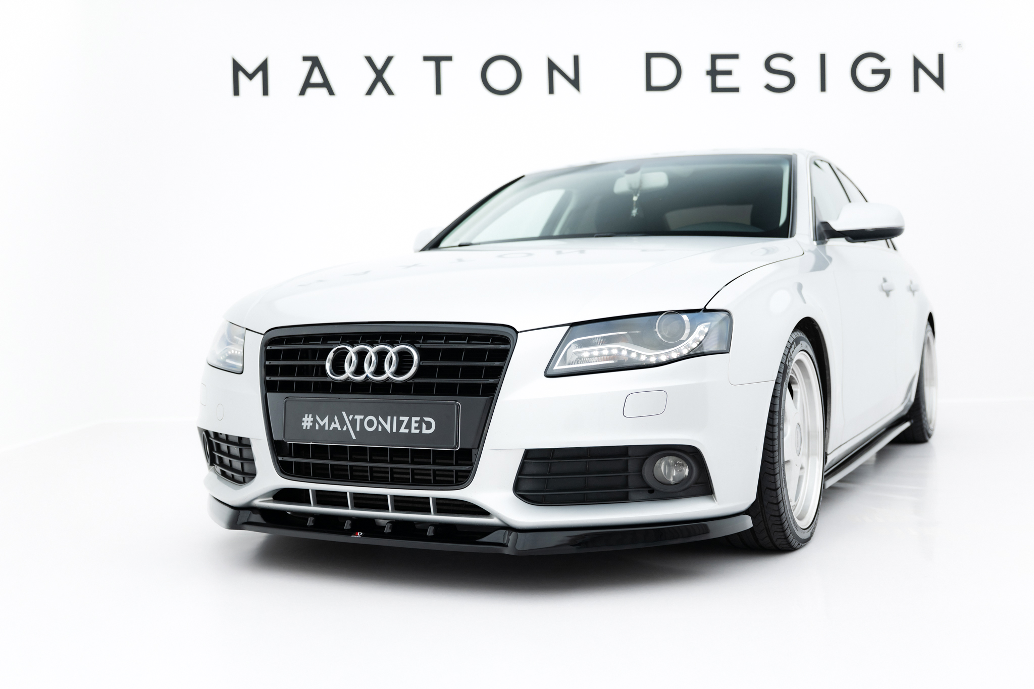 pol_po_Front-Splitter-V-1-Audi-A4-Sedan-Avant-B8-634_2jpg - OPSHOLDERS