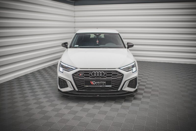 pol_po_Front-Splitter-V-1-Audi-S3-A3-S-Line-8Y-13316_3jpg - OPSHOLDERS