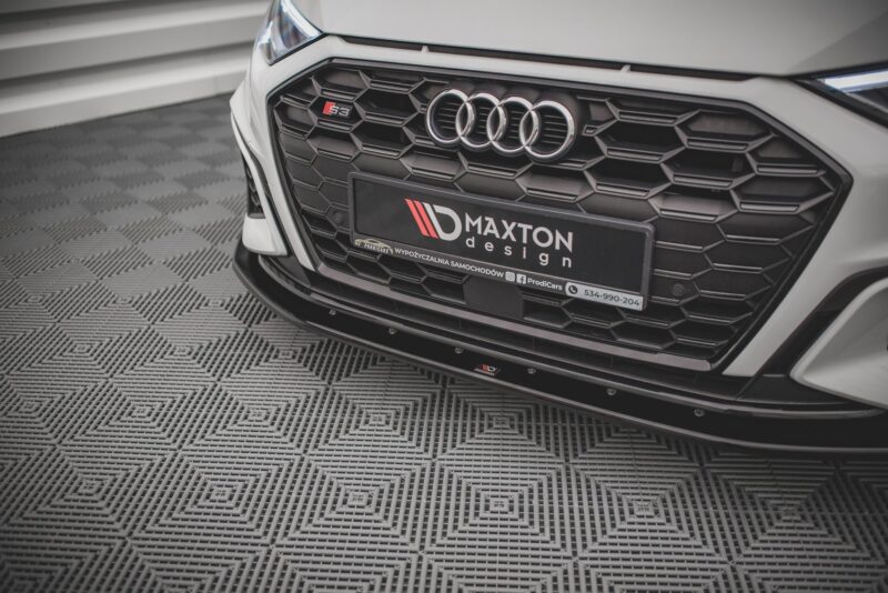 pol_po_Front-Splitter-V-1-Audi-S3-A3-S-Line-8Y-13316_4jpg - OPSHOLDERS