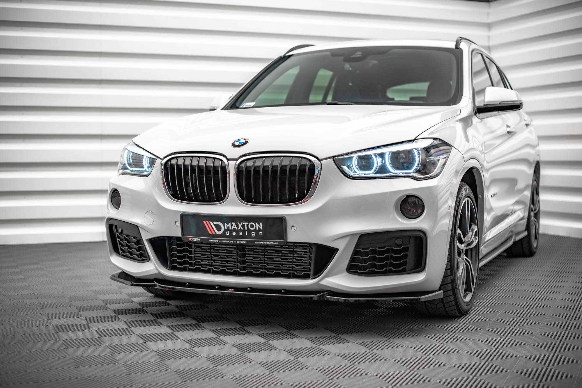 pol_po_Front-Splitter-V-1-BMW-X1-M-Pack-F48-13999_4jpg - OPSHOLDERS