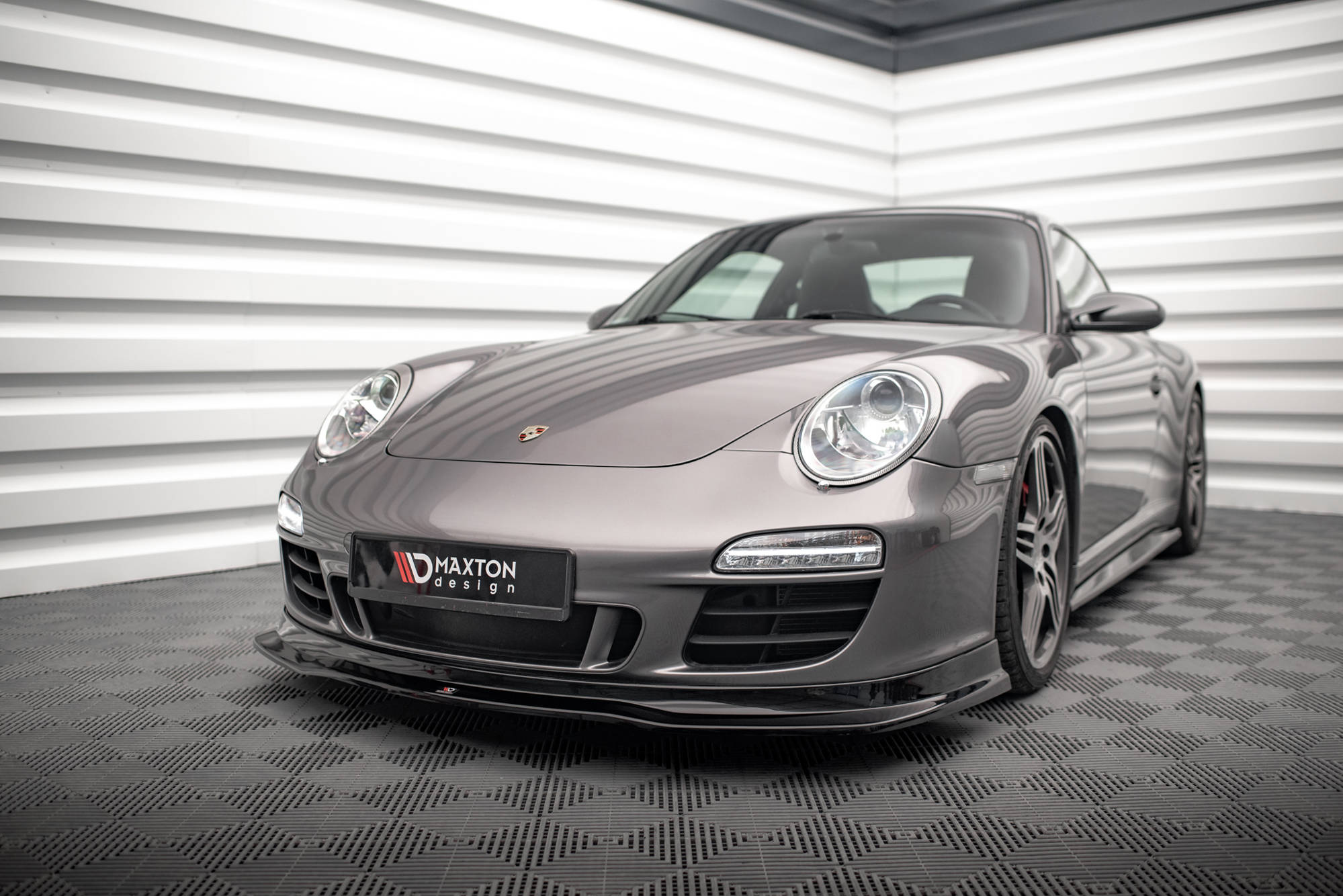 pol_po_Front-Splitter-V-1-Porsche-911-Carrera-GTS-997-Facelift-17149_5jpg - OPSHOLDERS