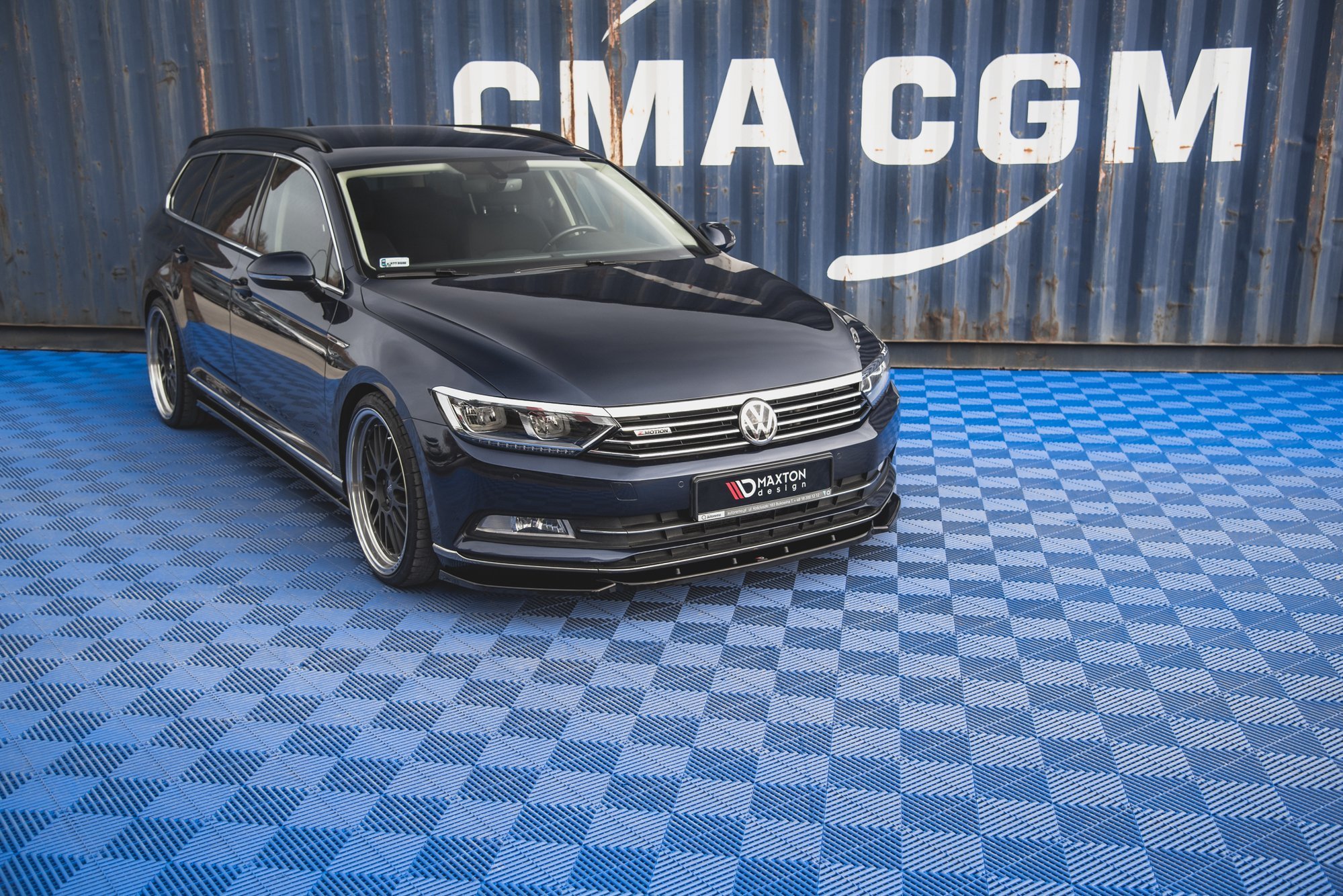 pol_po_Front-Splitter-V-1-Volkswagen-Passat-B8-11406_6jpg - OPSHOLDERS