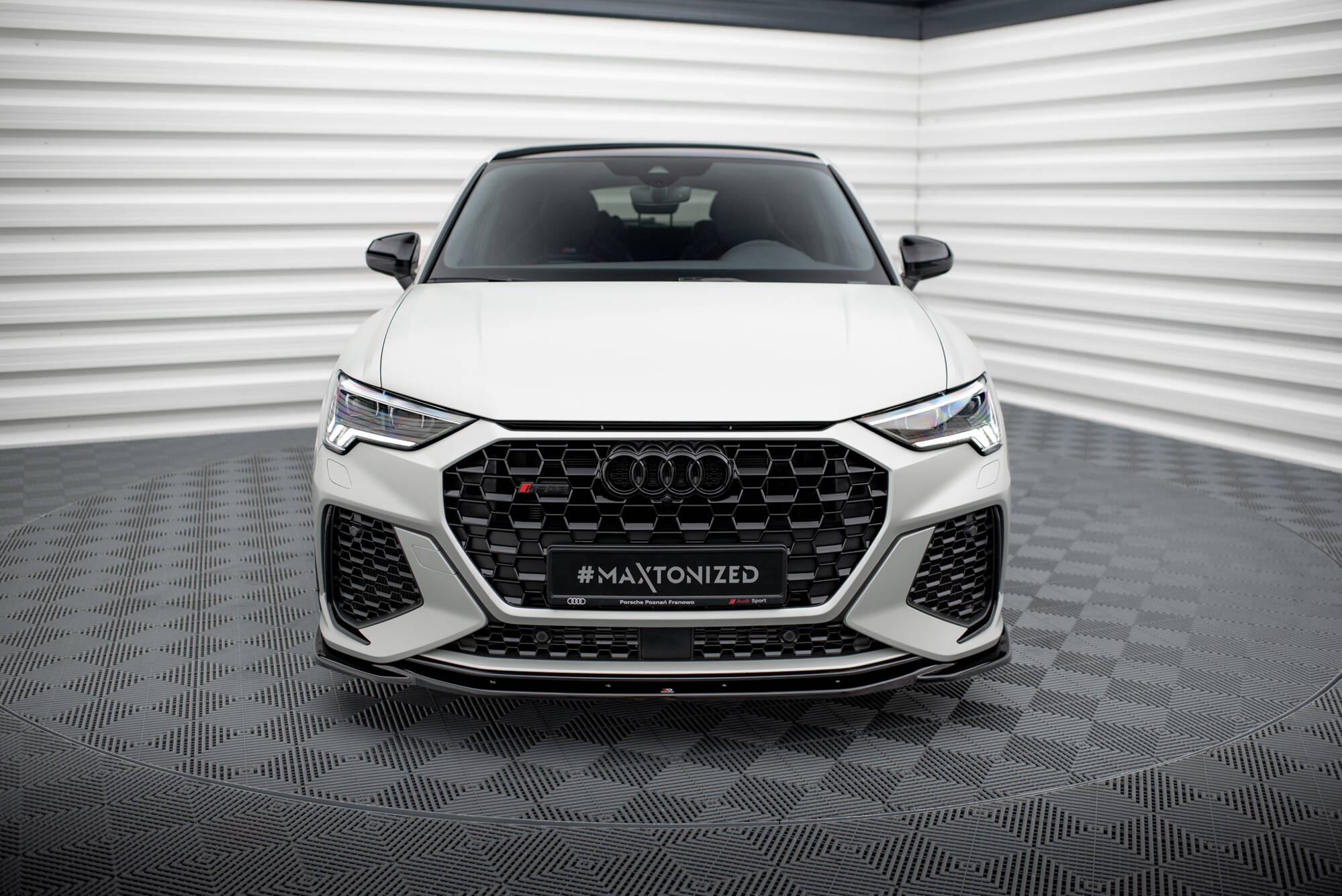 Bagged Rsq3 Maxton Design Séparateur avant V.2 Audi RSQ3 F3 AU-RSQ3-2-FD2G - OPSHOLDERS