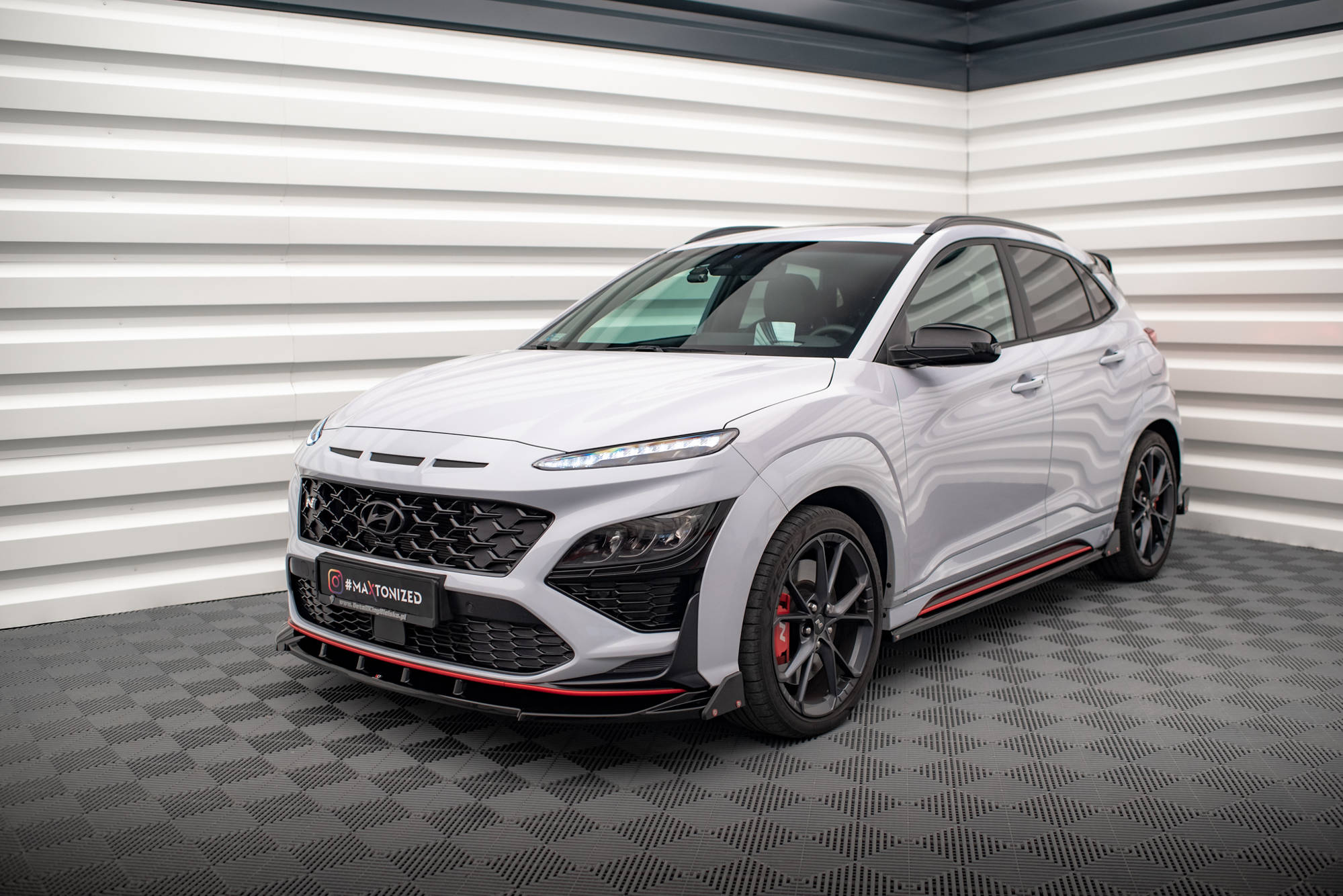 pol_po_Front-Splitter-V-2-Flaps-Hyundai-Kona-N-Mk1-18070_6jpg - OPSHOLDERS