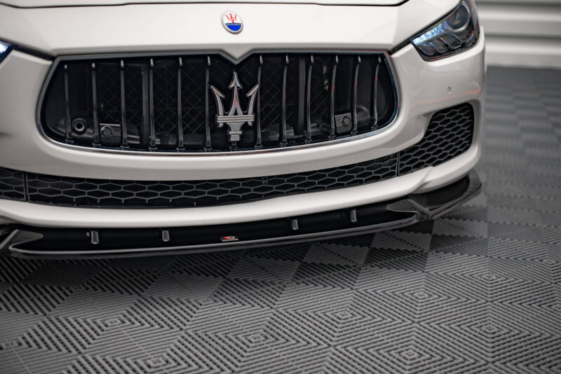 pol_po_Front-Splitter-V-2-Maserati-Ghibli-Mk3-13979_6jpg - OPSHOLDERS