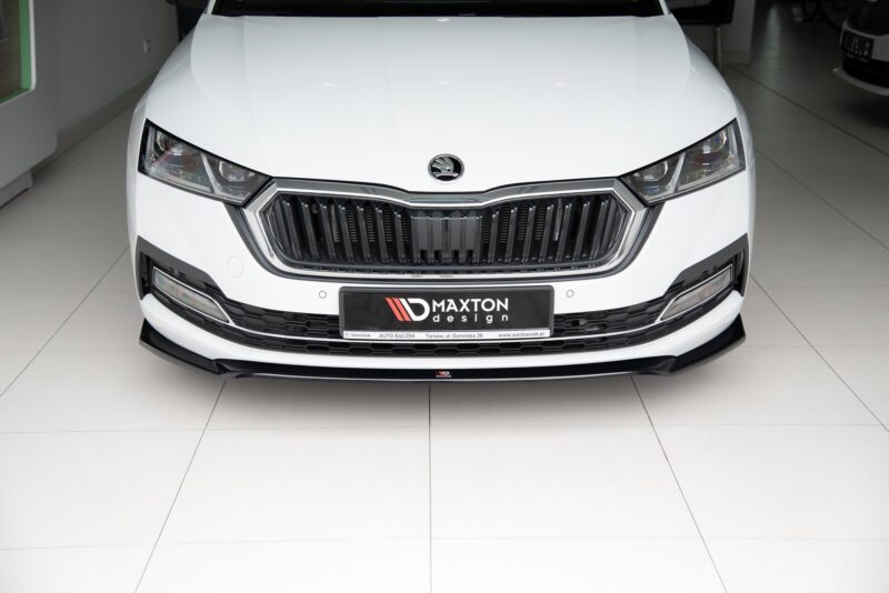 pol_po_Front-Splitter-V-2-Skoda-Octavia-Mk4-10535_2jpg - OPSHOLDERS