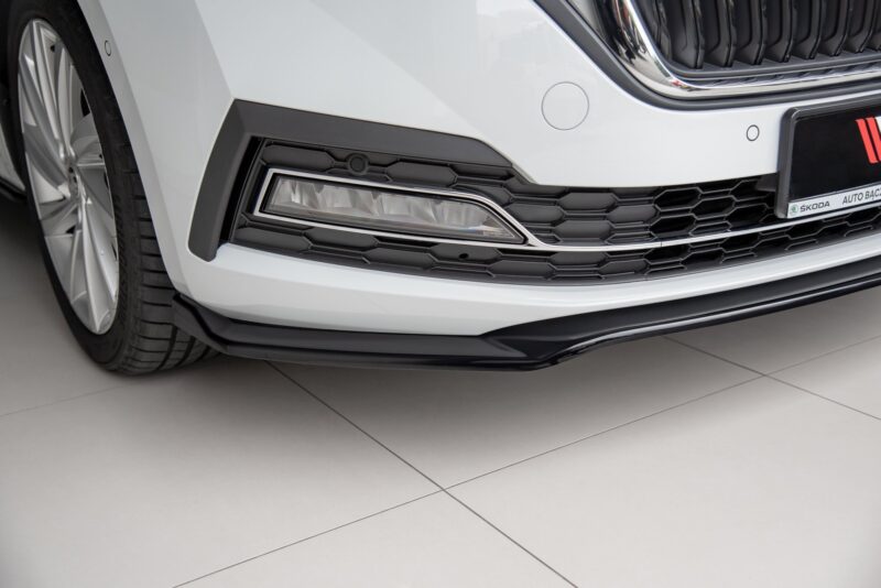 pol_po_Front-Splitter-V-2-Skoda-Octavia-Mk4-10535_5jpg - OPSHOLDERS