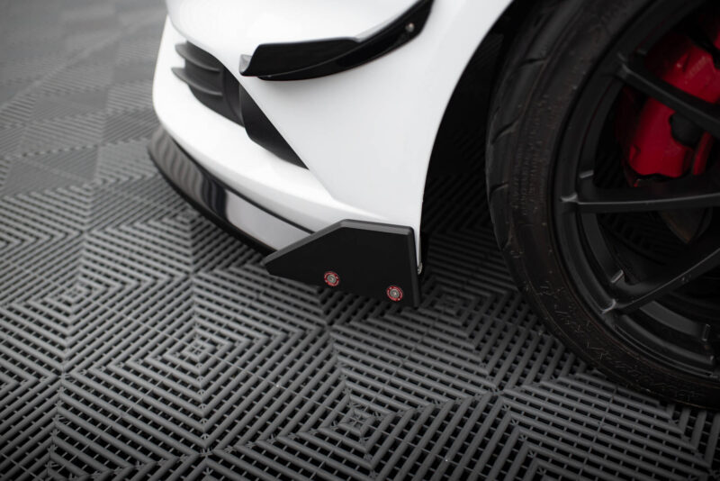 pol_po_Front-Splitter-V-6-Flaps-Ford-Fiesta-ST-Mk7-Facelift-21011_7jpg - OPSHOLDERS